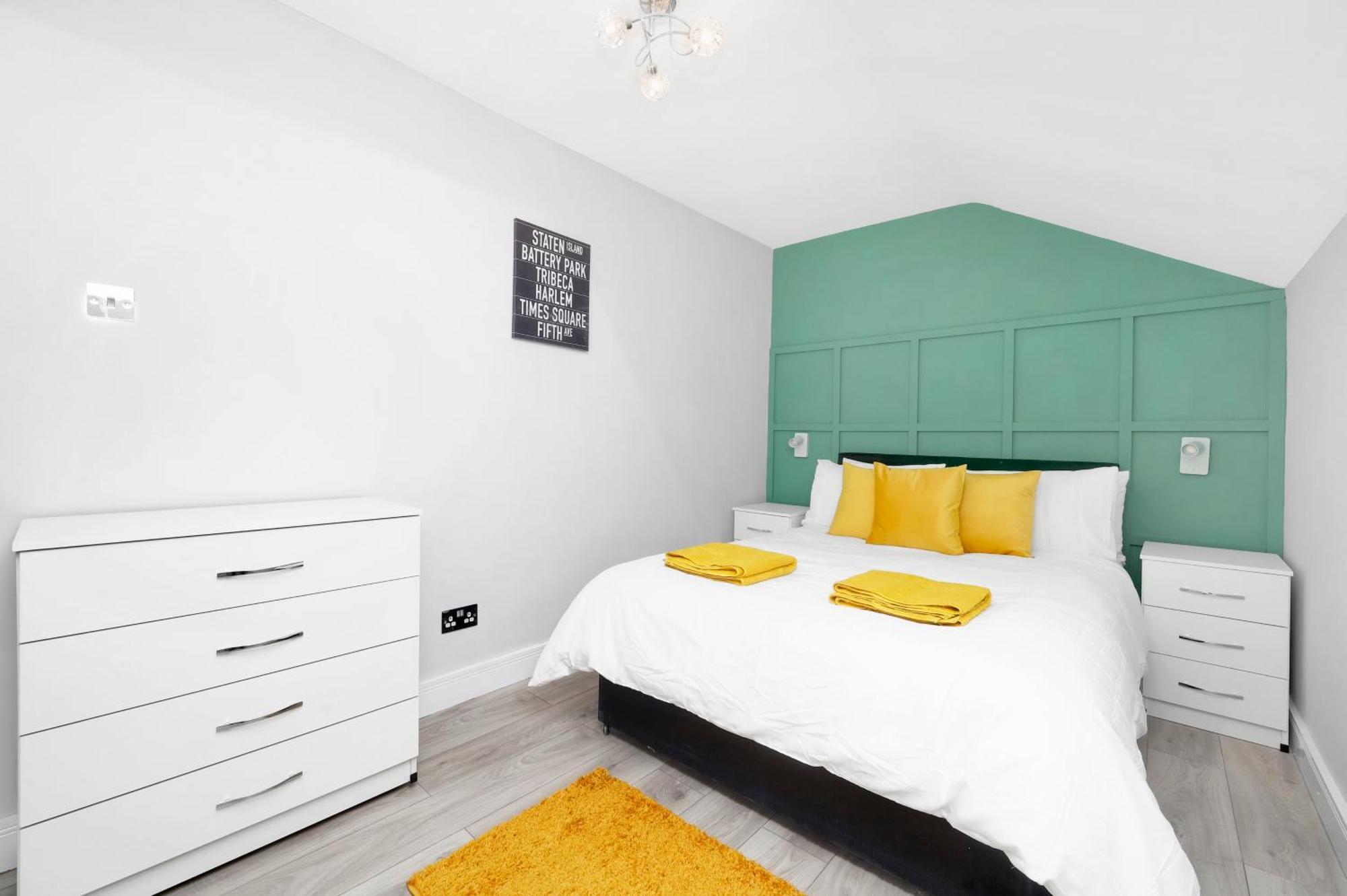 Waterside 4 Bed Apartment London Exterior photo